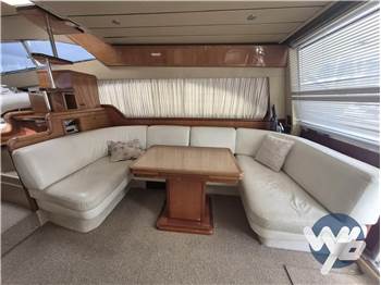 Ferretti Yachts 53