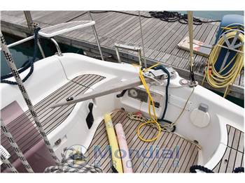DELPHIA YACHTS - DELPHIA 29