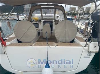 DUFOUR YACHTS 360 GL