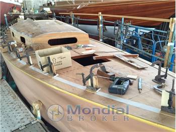 DEL CARLO FOLKBOAT