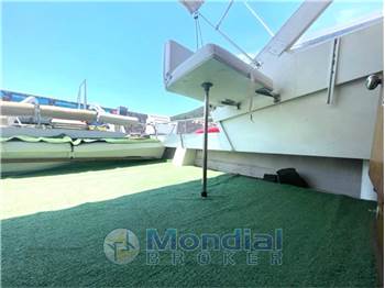 CHRIS CARFT CATALINA 28'