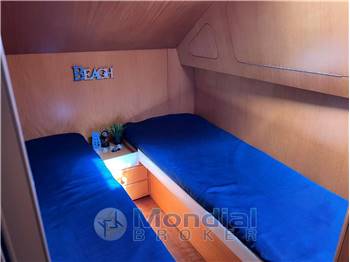 FERRETTI ALTURA 41 DICK CHARTER
