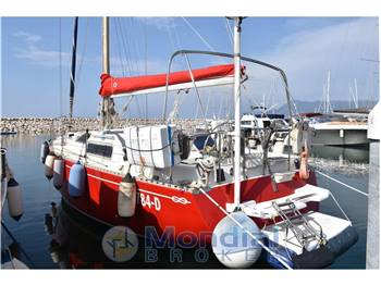 FERRETTI ALTURA 41 DICK CHARTER