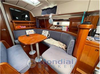 BENETEAU OCEANIS 411 CELEBRATION