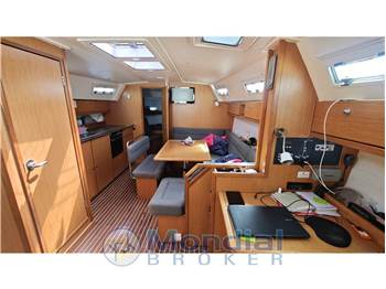 BAVARIA CRUISER 40