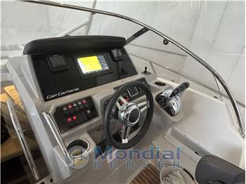 JEANNEAU CAP CAMARAT 9.0