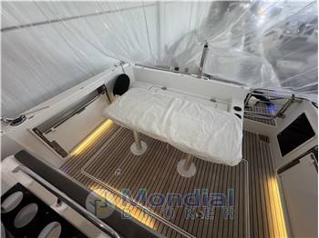 JEANNEAU CAP CAMARAT 9.0