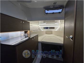 JEANNEAU CAP CAMARAT 9.0