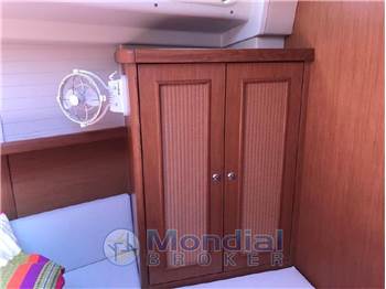 Moody 41 AC