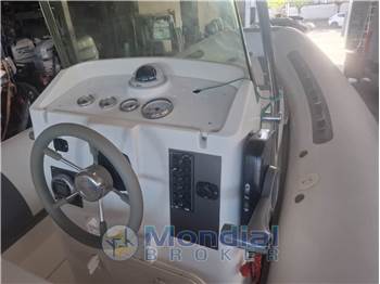 Bat Pacific 590