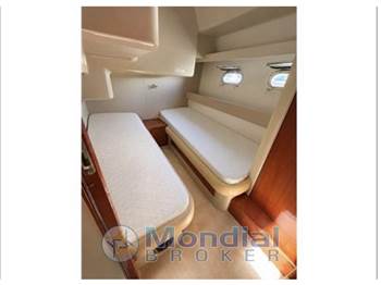 Ferretti Yachts 430 Limited