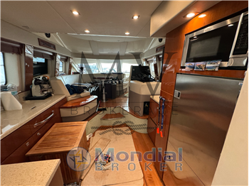 SEA RAY SEDAN BRIDGE 505