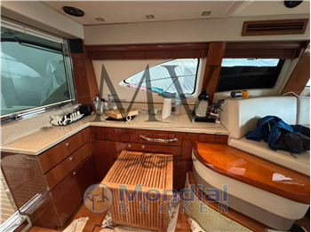 SEA RAY SEDAN BRIDGE 505