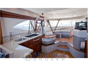 SEA RAY SEDAN BRIDGE 505