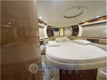 Pershing 50