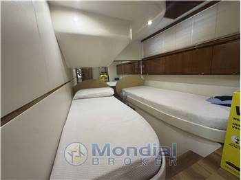 Pershing 50