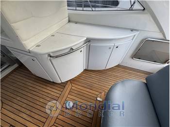 Pershing 50