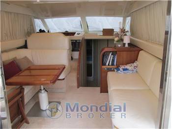 AZIMUT 36 FLY