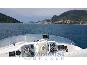 AZIMUT 36 FLY