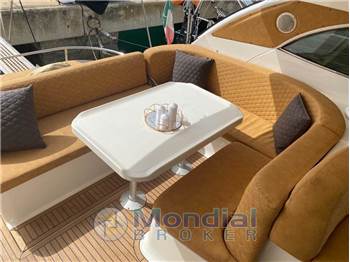 BAVARIA 42 HT