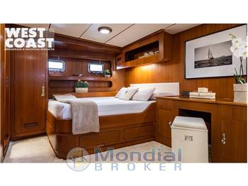 Benetti Sail Division 87