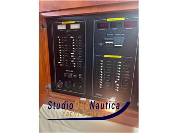 BERTRAM YACHT 360 MOPPIE