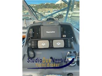 BERTRAM YACHT 360 MOPPIE