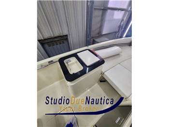 INVICTUS CAPOFORTE 200SX