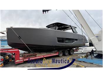 CRANCHI A46 LUXURY TENDER