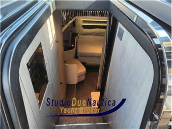 Cranchi A46 Luxury tender