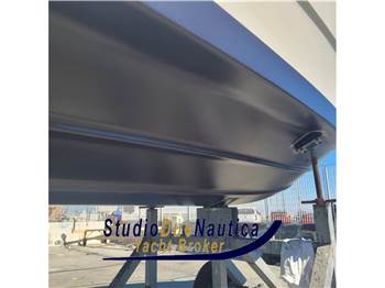 Ocean Blue 270 Walkarond