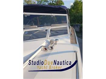 MAGNUM MARINE 35