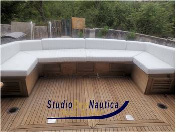 MAGNUM MARINE 35