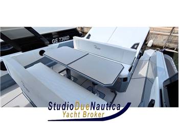 Ranieri International Cayman 45 Cruiser