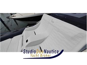 Ranieri International Cayman 45 Cruiser