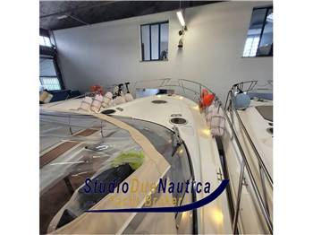 CRANCHI Z35 Natante