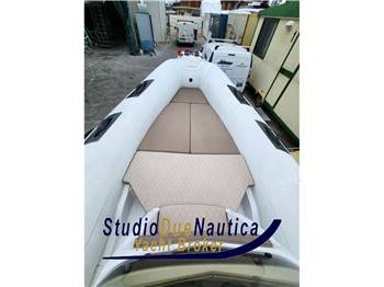 RANIERI INTERNATIONAL CAYMAN 21 SPORT