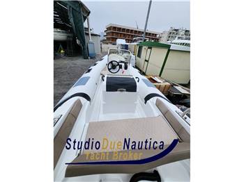 RANIERI INTERNATIONAL CAYMAN 21 SPORT