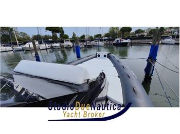 RANIERI INTERNATIONAL CAYMAN 45 CRUISER