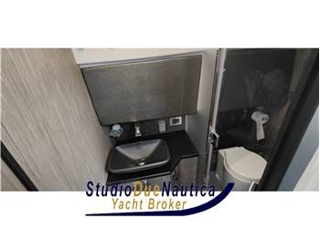 RANIERI INTERNATIONAL CAYMAN 45 CRUISER