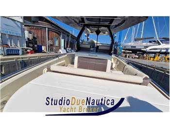 Invictus GT320