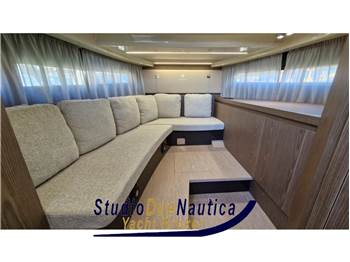 Invictus GT320