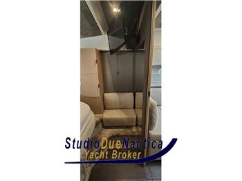 Cranchi M44 HT