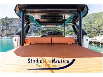 Cranchi A46 Luxury Tender