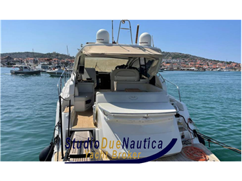 Cranchi M44 HT