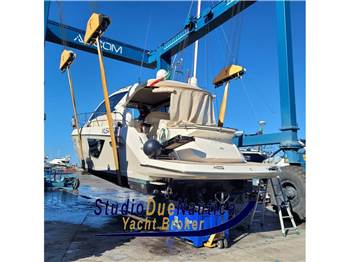 Cranchi M44 HT