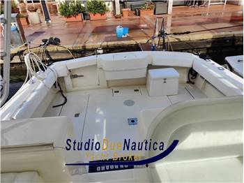 CAROLINA CLASSIC 32 CLASSIC EXPRESS