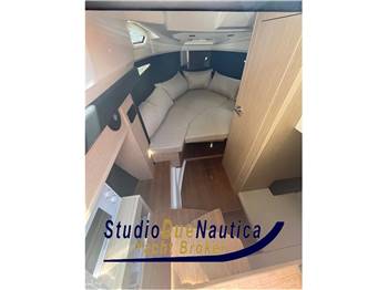 Cranchi Endurance 30