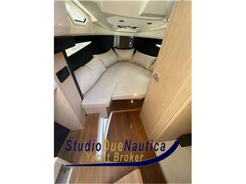 Cranchi Endurance 30
