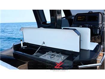 PY YACHT PY 110 GT VELOCE